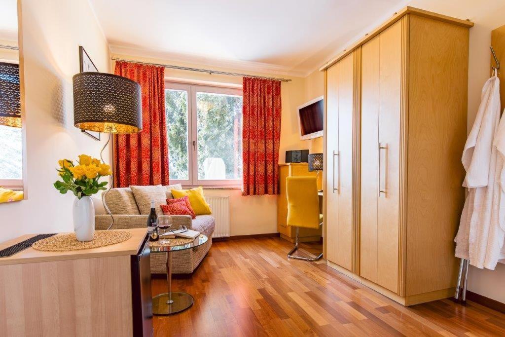 Das Moser - Hotel Garni Am See (Adults Only) フィラハ エクステリア 写真