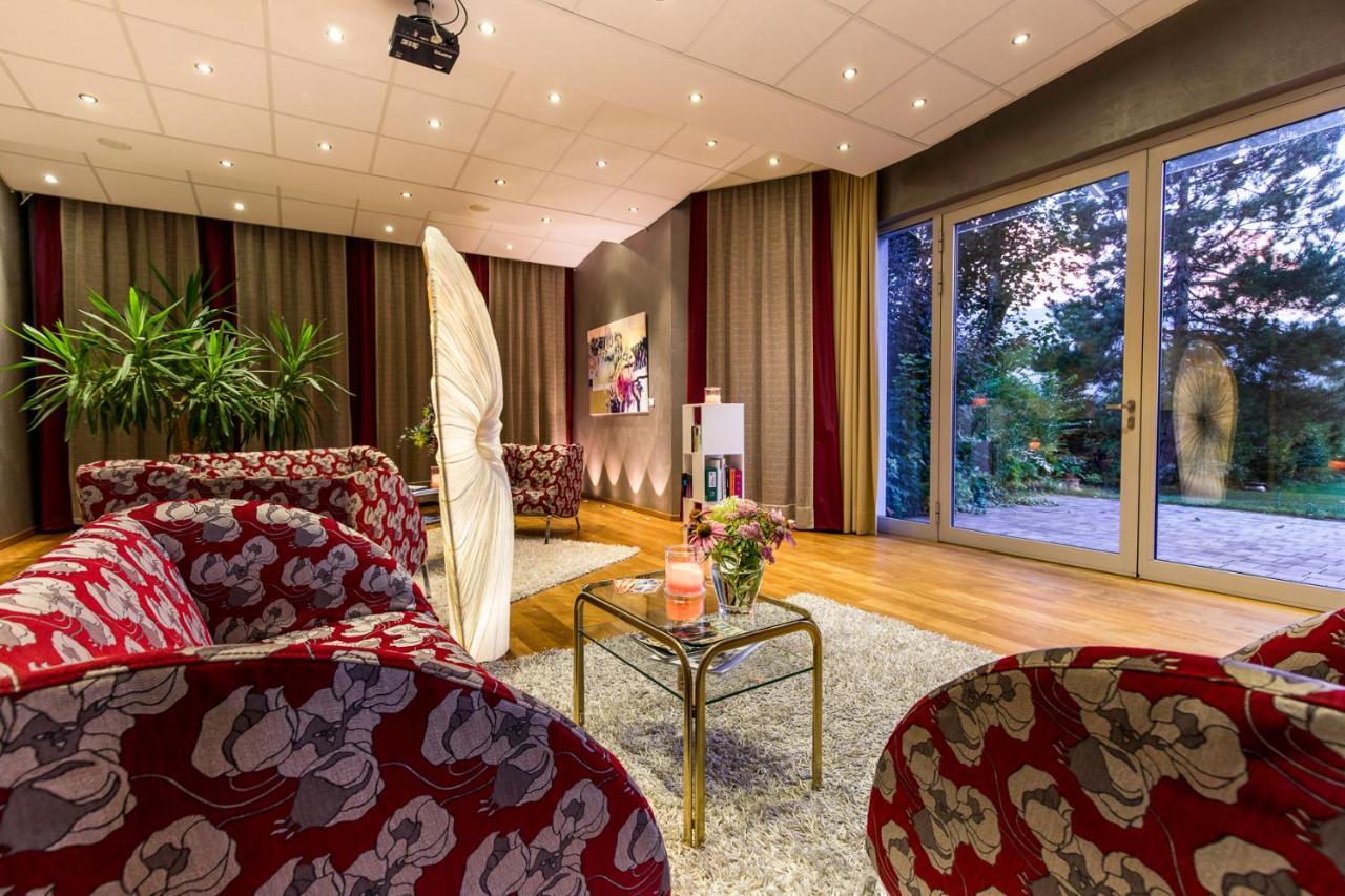 Das Moser - Hotel Garni Am See (Adults Only) フィラハ エクステリア 写真